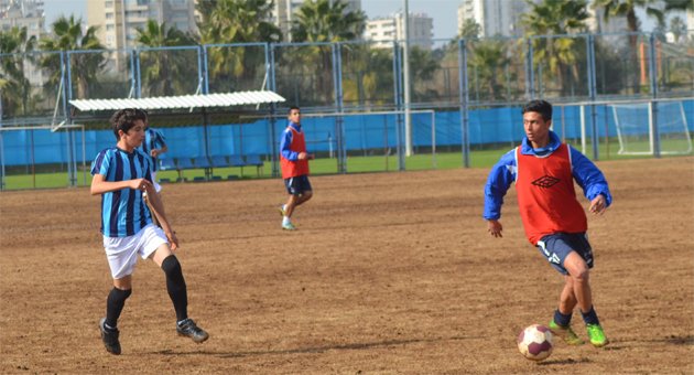 Adana Demirspor altyapısından dostluk maçı
