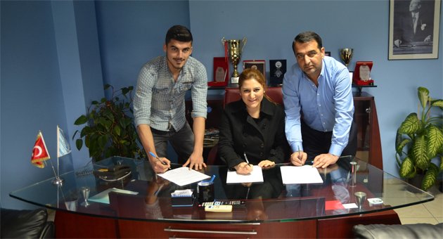 Adana Demirspor Emre Selen’in sözleşmesini uzattı