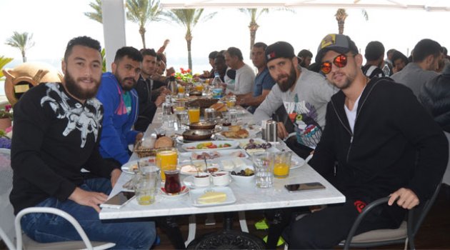 Adana Demirspor, kahvaltıda buluştu