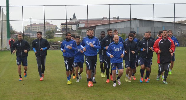 Adana Demirspor’un Antalya kampı sona eriyor