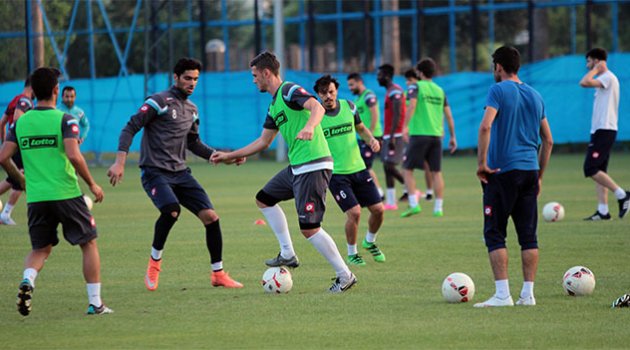 Adana Demirspor yedeklere şans verecek