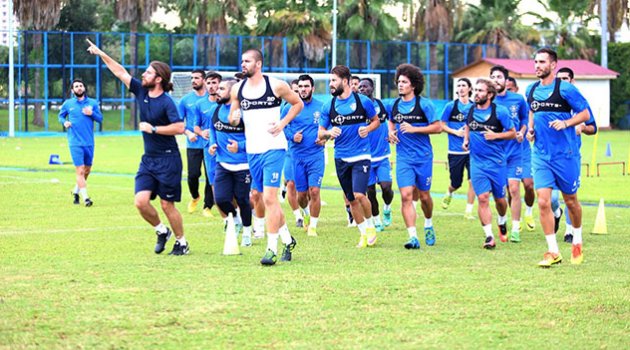 Adana Demirspor'da izin bitti