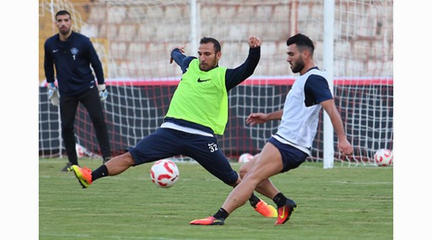 Adana Demirspor'da Şanlıurfaspor provası