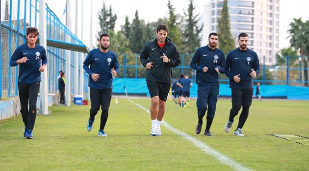 Adana Demirspor'da Ümraniye mesaisi başladı