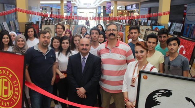 Adana Erkek Lisesi’nden  Ulusal Egemenlik sergisi