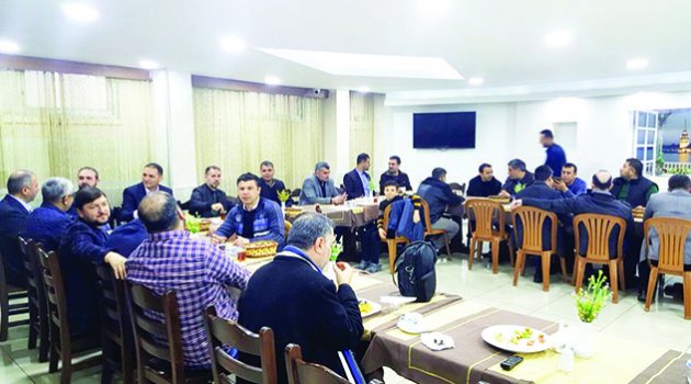 Adana İHL mezunları  21 yıl sonra buluştu