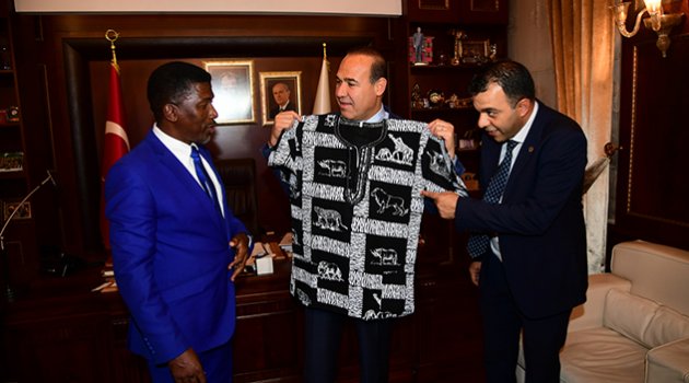 Adana’nın yatırımlarına hayran kaldı