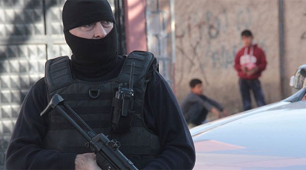 Adana polisi PKK yandaşlarına göz açtırmıyor