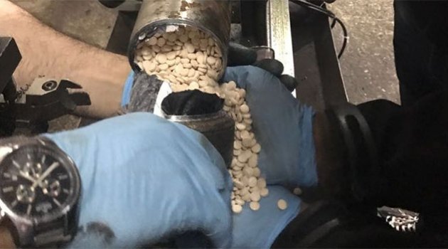 Adana polisi uluslararası uyuşturucu tacirlerine darbe vurdu