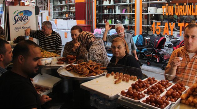 Adana sokakları obeziteye davet çıkartıyor