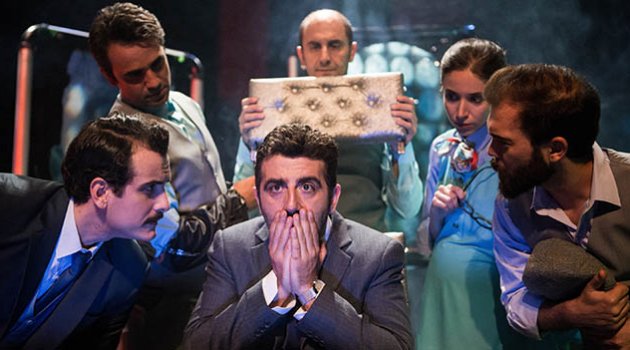 Adana Tiyatro festivali sona erdi