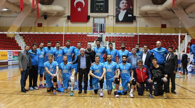 Adana Toros Byz Spor emin adımlarla ilerliyor
