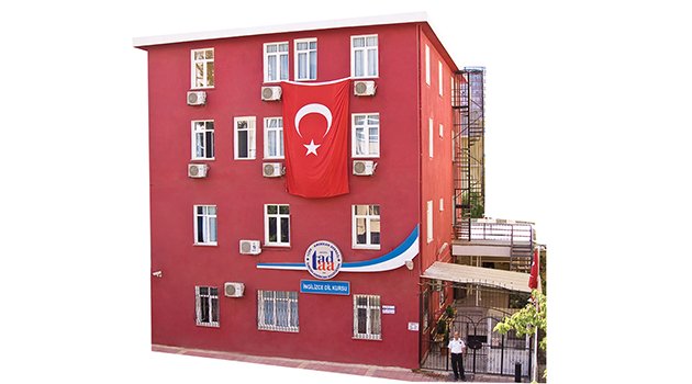 Adana Türk Amerikan Derneği’nden öğrenci ve velilerine uyarı!