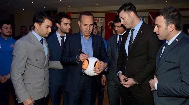 Adana Ülkü Gücü Spor’un tanıtım ve dayanışma gecesi
