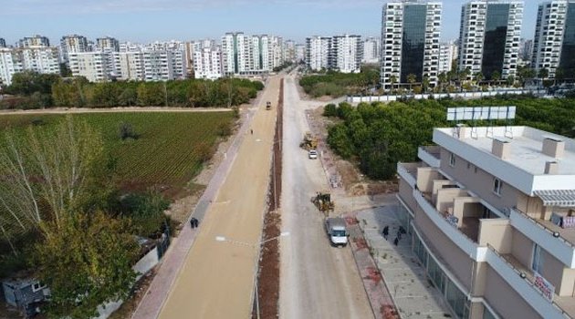 Adana’ya Ulaşımı Rahatlatacak Yeni Bulvar