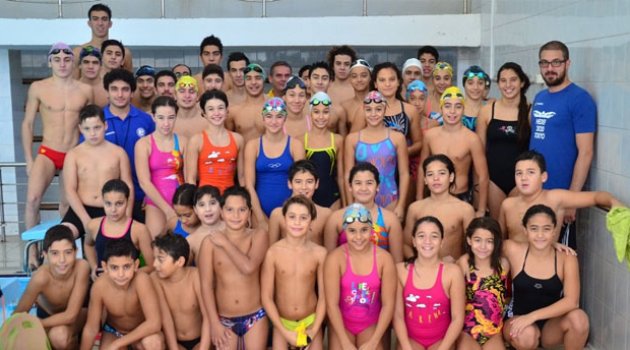 Adana yüzme TOHM sporcuları sıkı çalışıyor