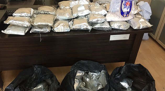Adana'da 81 kilo metamfetamin ele geçirildi
