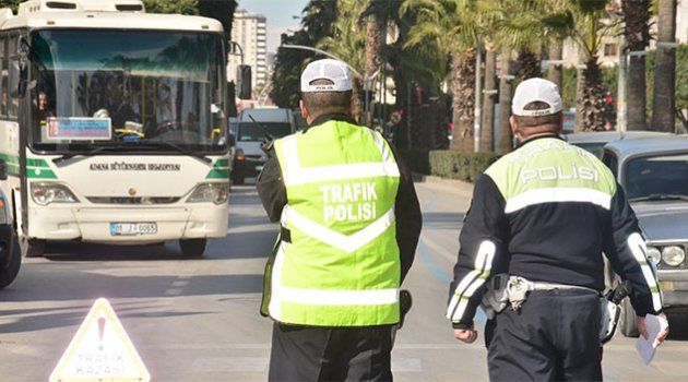 Adana'da daha güvenli yolculuk denetimi
