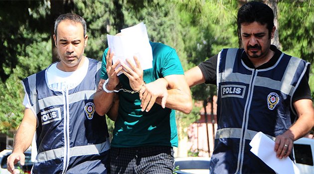 Adana'da eşine fuhuş yaptırdığı iddiasıyla gözaltına alınan koca, adli kontrol şartıyla serbest bırakıldı