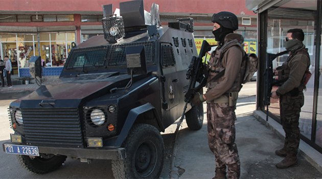 Adana'da narko-terör operasyonu