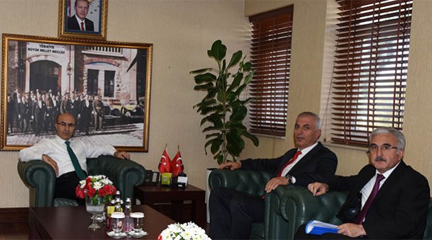 Adana'da ücretsiz ulaşım sorunu çözülüyor