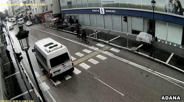 Adana'daki feci kaza kamerada