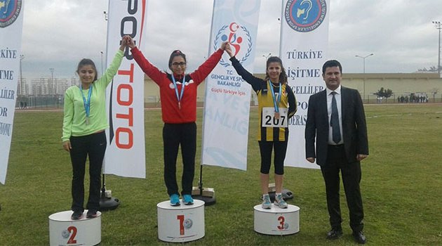 Adanalı işitme engelli sporcular, Türkiye Şampiyonasından başarı ile döndü