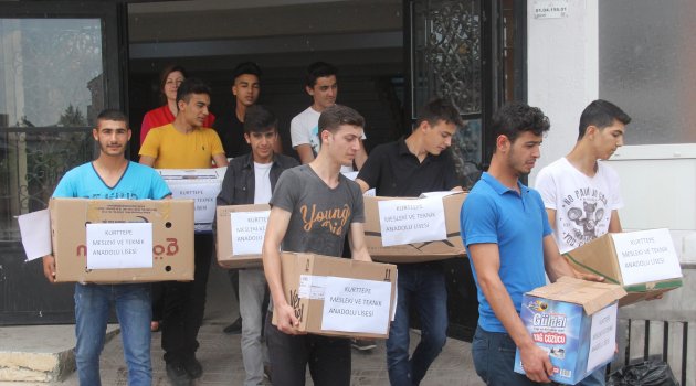 Adanalı lise öğrencilerinden çok güzel hareketler