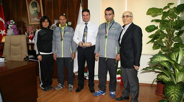 Adanalı Özel Sporcular Bowling’de Türkiye İkincisi Oldu