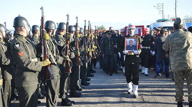 Adanalı Şehit Uzman Çavuş son yolculuğuna uğurlandı