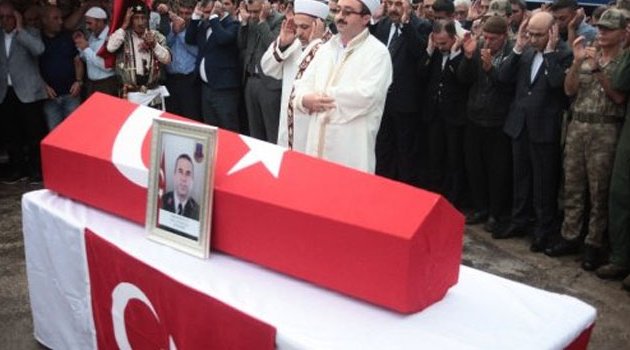 Adanalı Şehit Uzman Çavuş Toprağa Verildi
