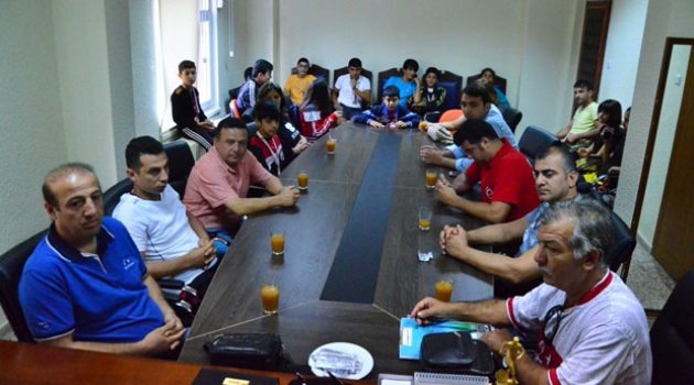 Adanalı Sporcular Muay Thai Şampiyonasından 21 madalya ile döndü