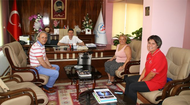 Adanalı yüzücü Kutsal’dan anlamlı şampiyonluk