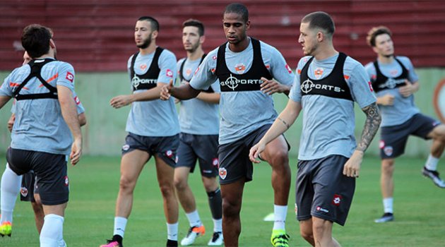 Adanaspor Basına ve Taraftara Kapalı Çalışacak