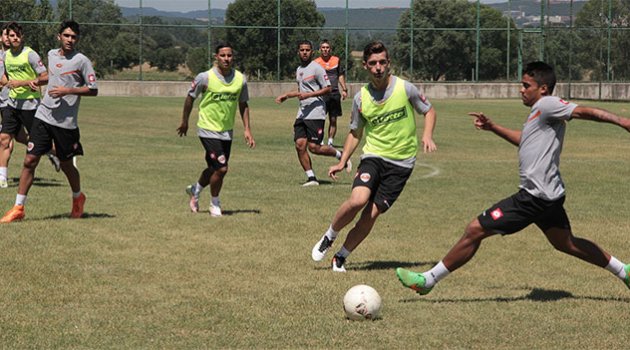 Adanaspor’da Çalışmalar Sürüyor