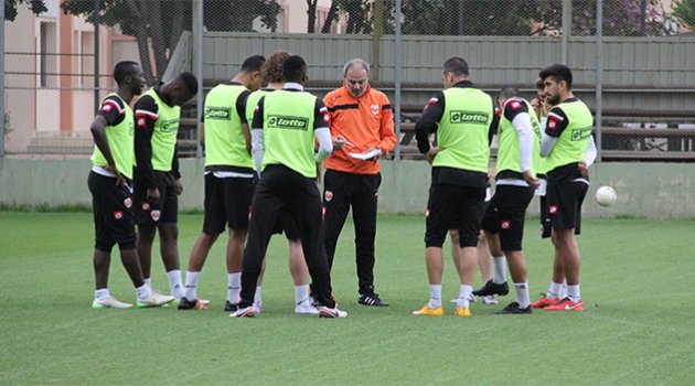 Adanaspor’da İzin Bitti