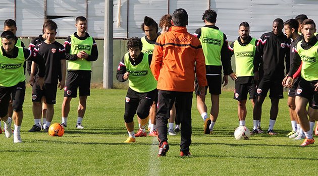 Adanaspor’da Kardemir Karabükspor hazırlıkları sürüyor