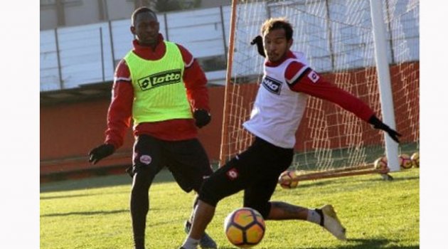 Adanaspor’da Kasımpaşa Hazırlıkları Sürüyor
