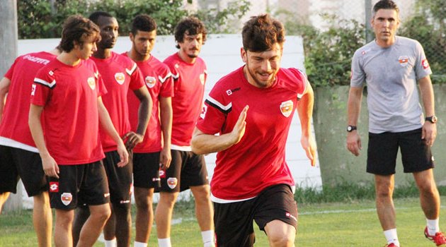 Adanaspor’da kupa mesaisi başladı