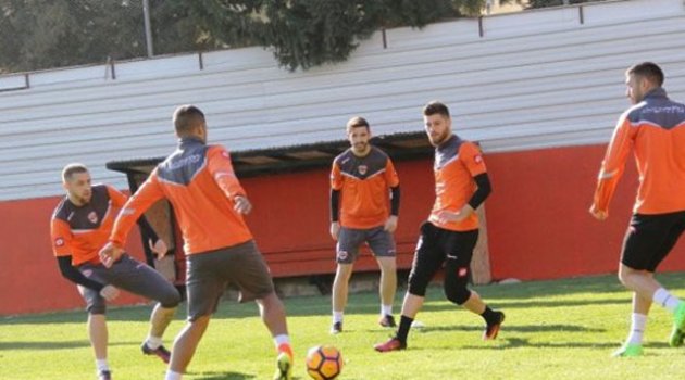 Adanaspor’da Osmanlıspor Maçı Hazırlıkları Sürüyor