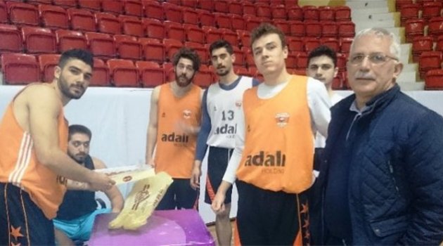 Adanaspor’da Yüzler Gülüyor