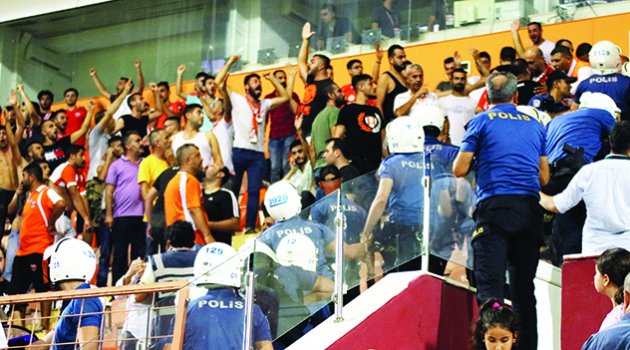 ‘Adanaspor’u  seviyorsan bırak git’