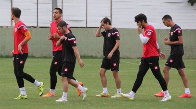 Adanaspor’un gençleri hırslı