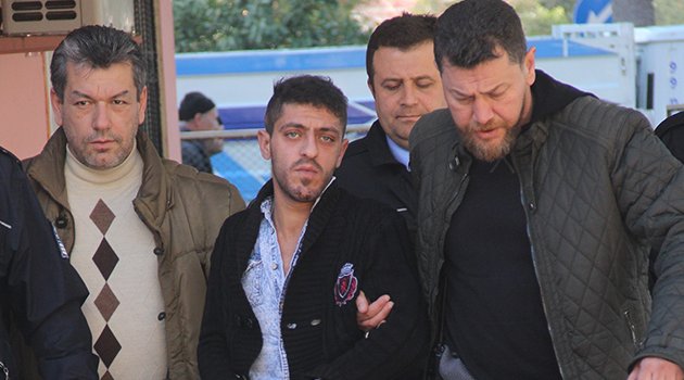 Ağabeyini öldüren zanlı sağlık kontrolünden geçirildi
