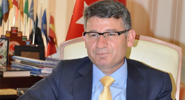 Yeni: "İnsanlar ‘Sopa zoruyla’ sandığa gitmiyor”