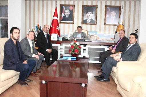 Ak Parti Çukurova’da rekor bekliyor