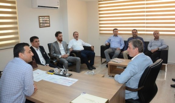 Ak Parti’den Bayram ziyaretleri