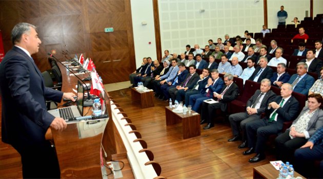 AK Parti heyeti iş dünyasıyla buluştu