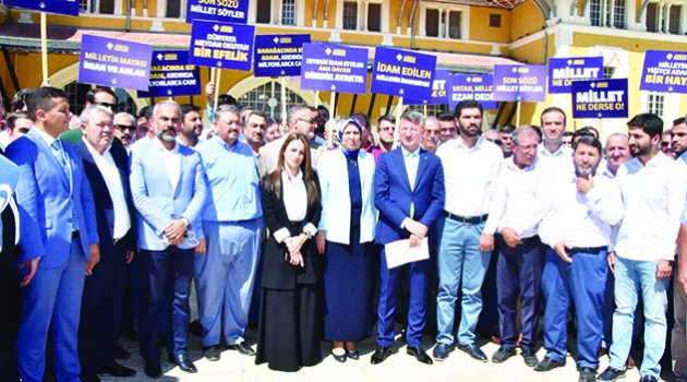 AK Parti Menderes’in  idamına tepki gösterdi