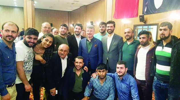 AK Parti Seyhan’da seçime hazır